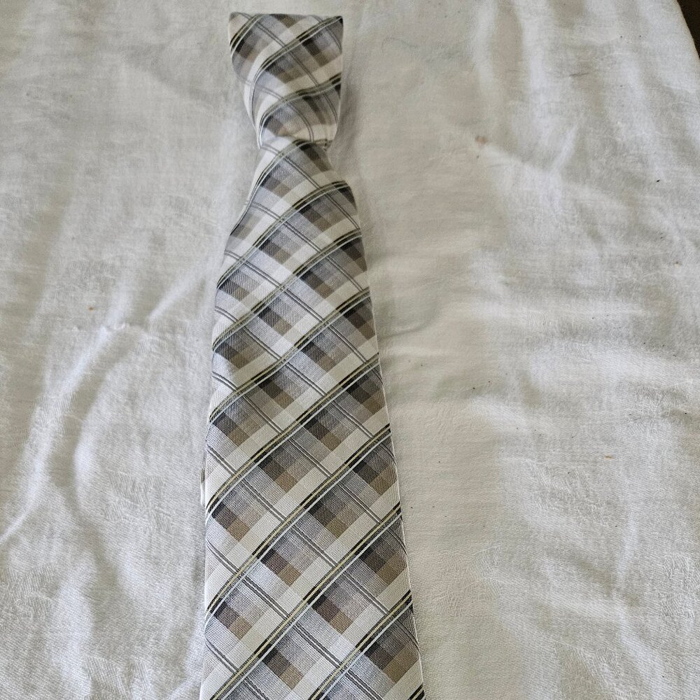Stafford tie